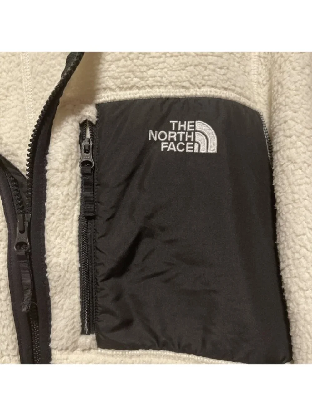 The North Face Yumiori  Full-Zip Jacket  Women's Medium White Dune Black Sherpa